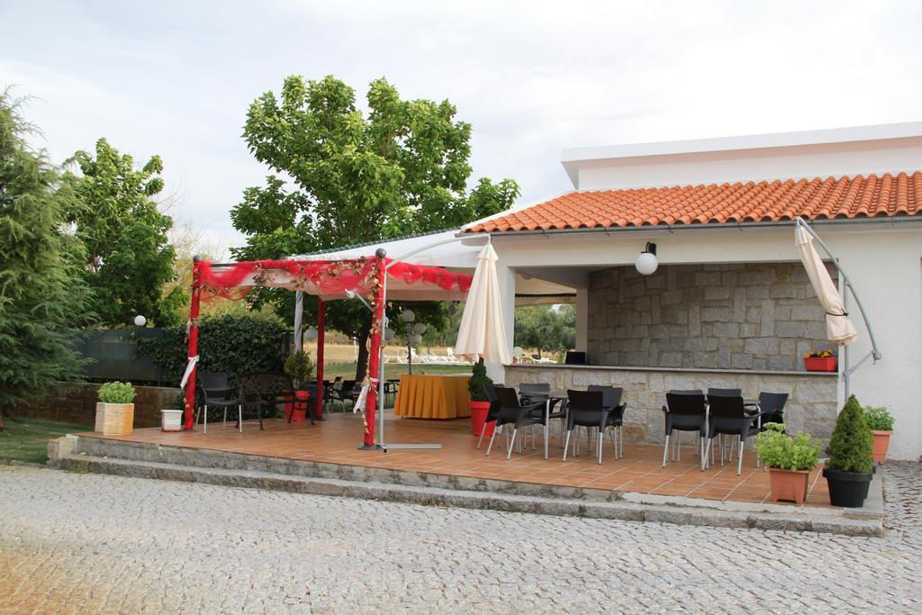 O Pelicano Acomodação com café da manhã Alfaiates Exterior foto
